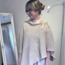Sjal med knytband