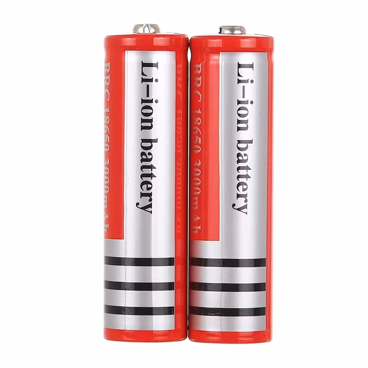 2 st Uppladdningsbara 18650 Batterier Ultrafire 3000 mA, 3,7 Volt