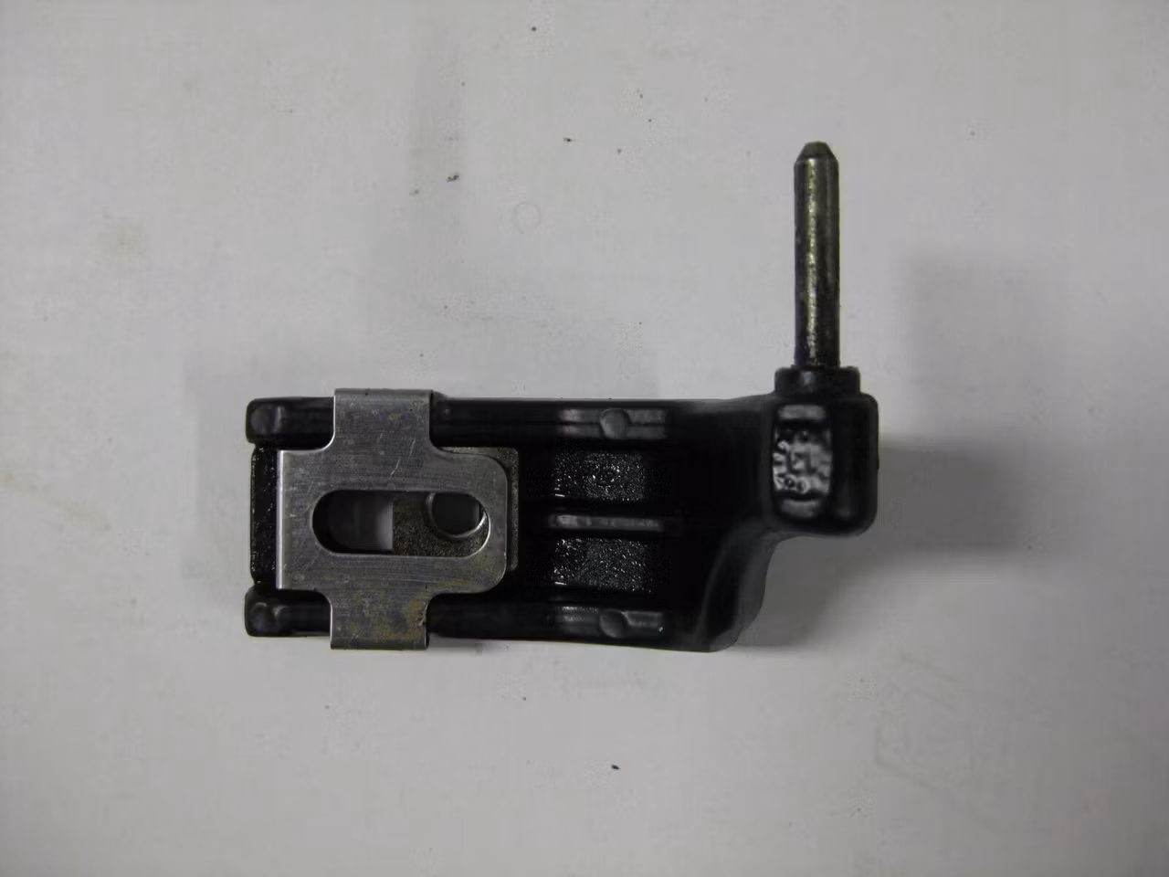 Gångjärn dörr höger - Ligier/Microcar (Beg)