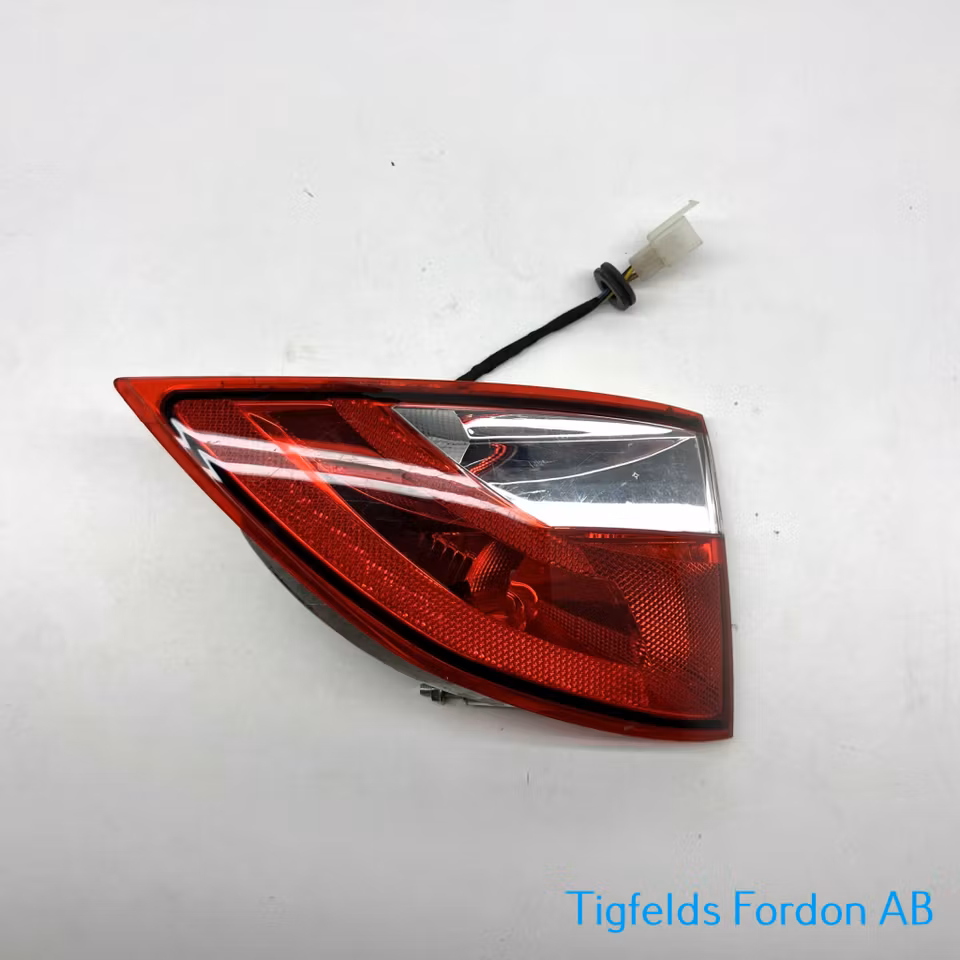 Baklykta Vänster - Aixam 2016 - 2024 (Beg)