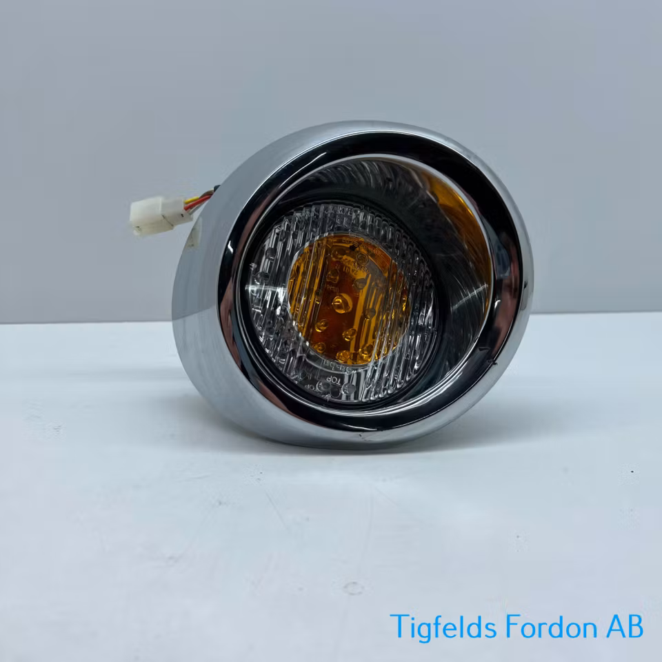 Baklykta vänster - Microcar M8 med krom (Beg)