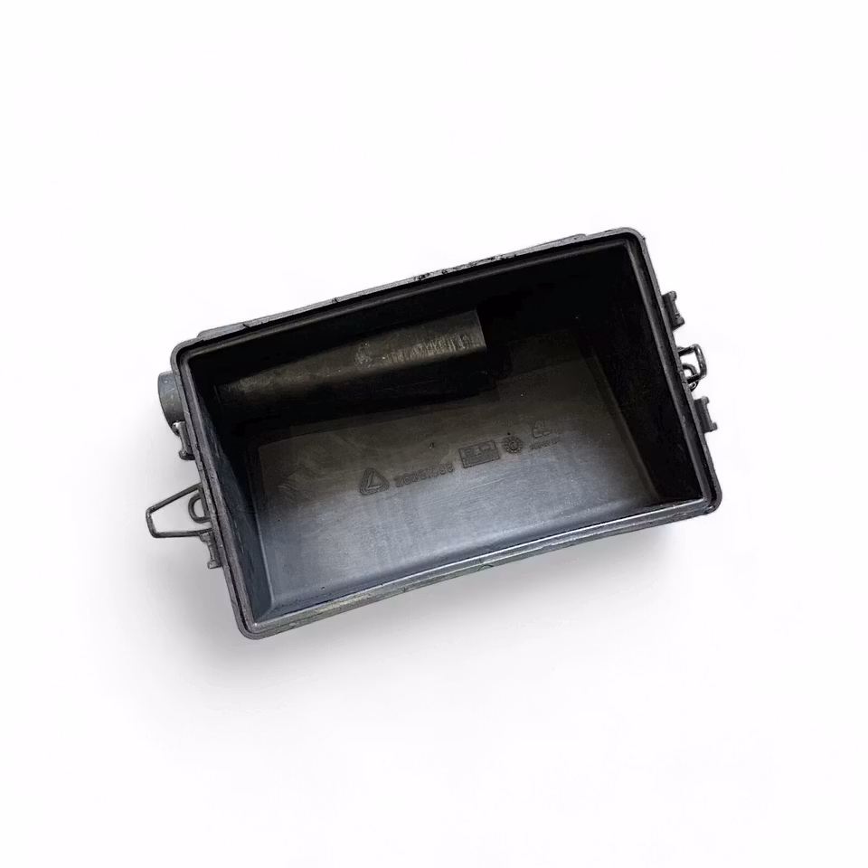 Air filter cover - Lombardini LDW502 (Used)