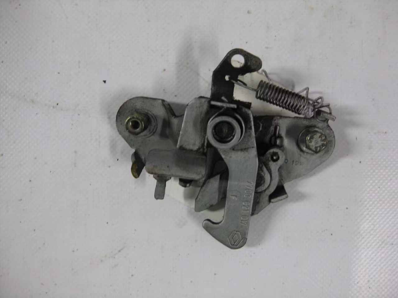 Hood latch Aixam/Ligier V2/V3 (Used)