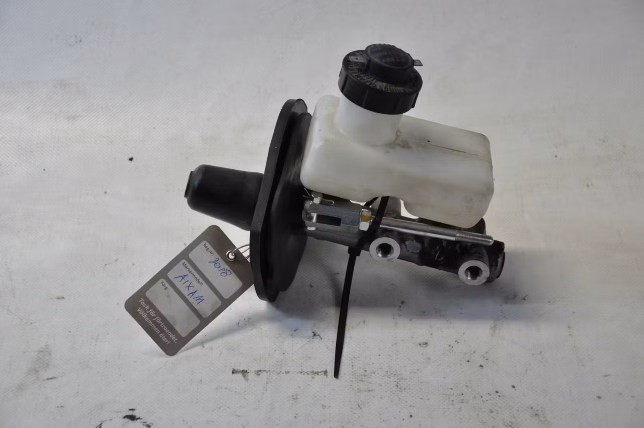 Master cylinder - Aixam ABS (Used)