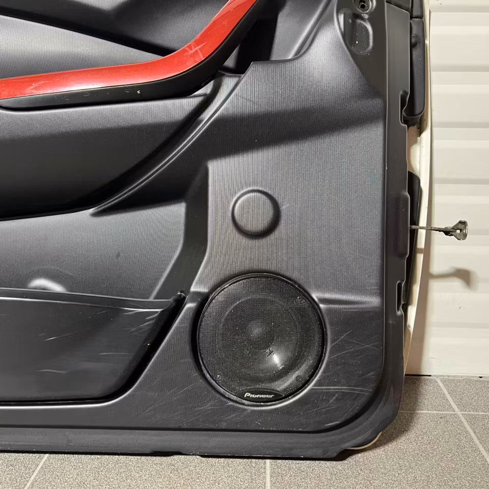 Dörr Vit Vänster Sport - Ligier JS50 (Beg)