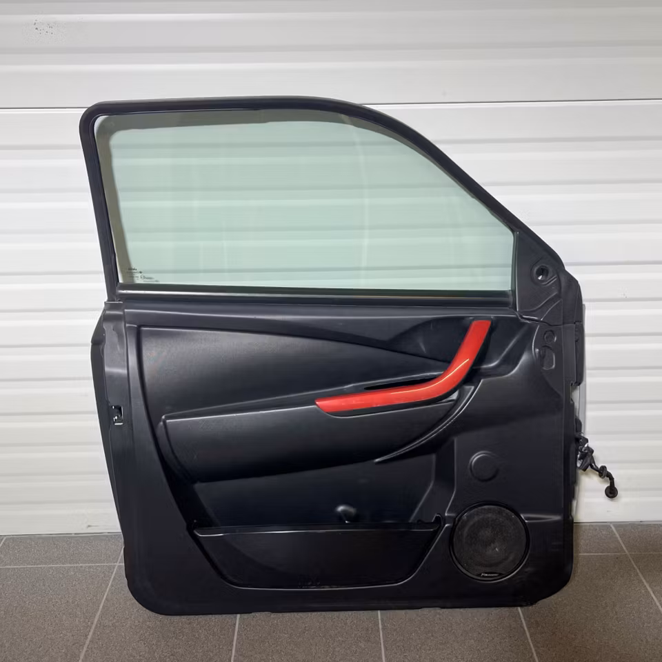 Dörr Vänster Grå Sport - Ligier JS50 (Beg)