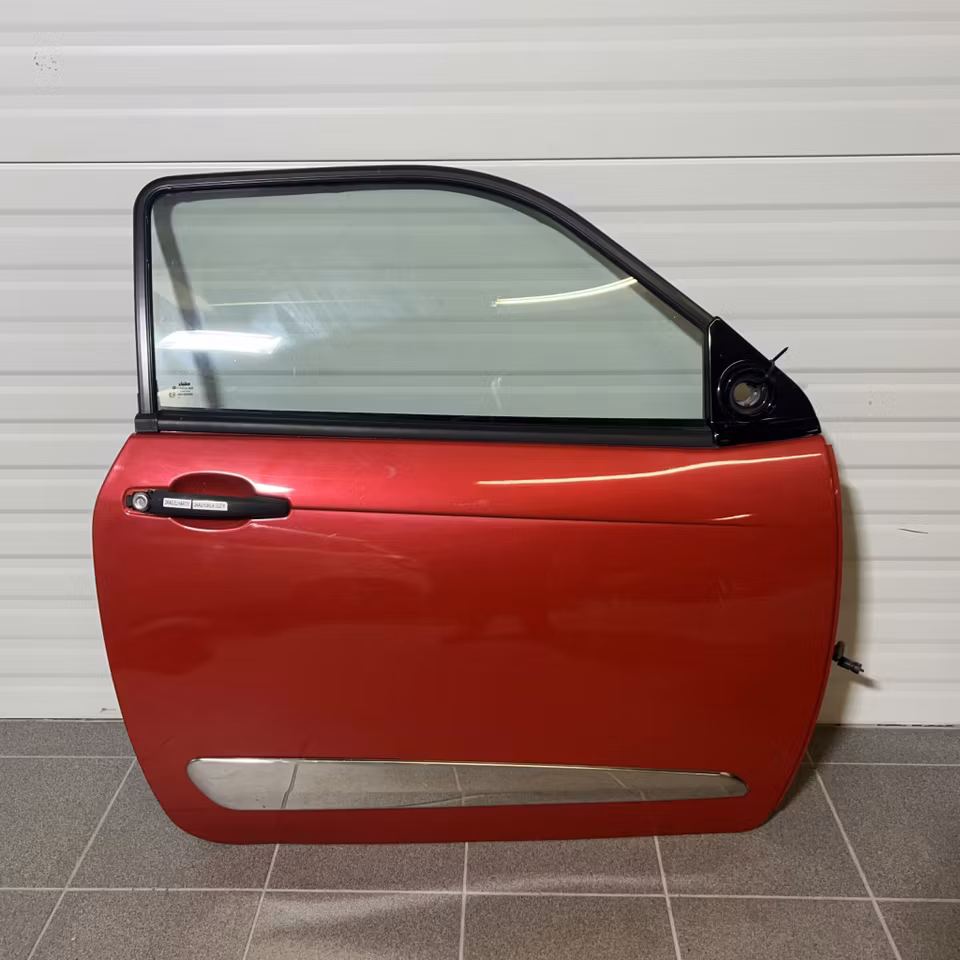 Dörr Höger - Ligier JS50 Röd Krom (Beg)