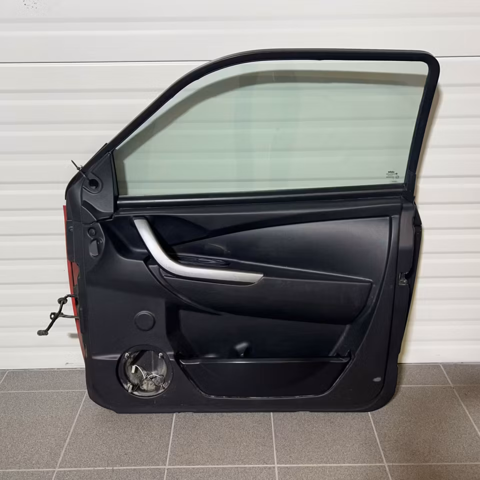 Dörr Höger - Ligier JS50 Röd Krom (Beg)