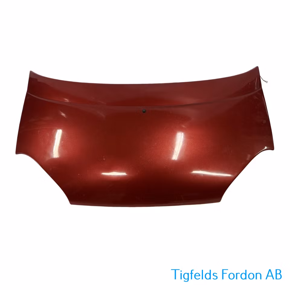 Hood Red - GrecavEKE 2000 (Used)