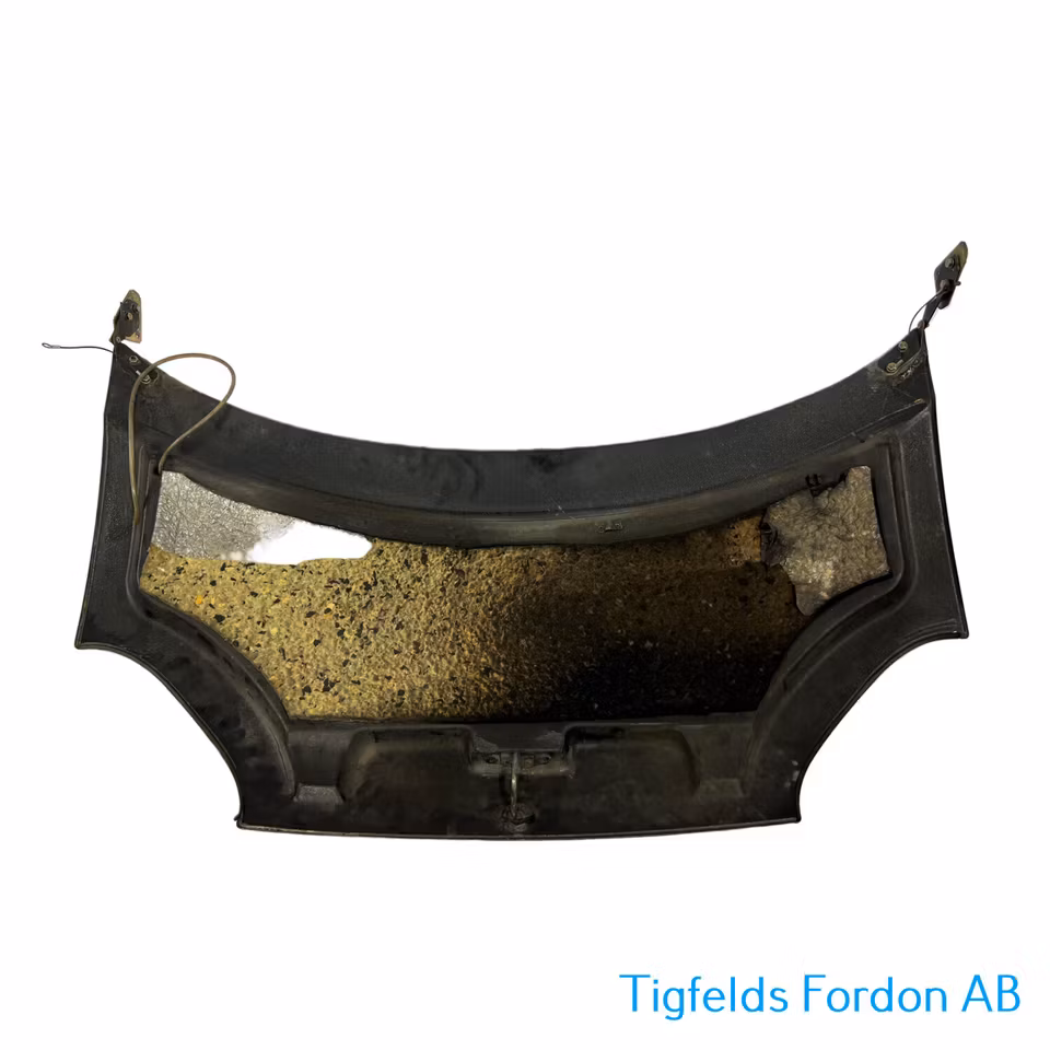 Hood Red - GrecavEKE 2000 (Used)