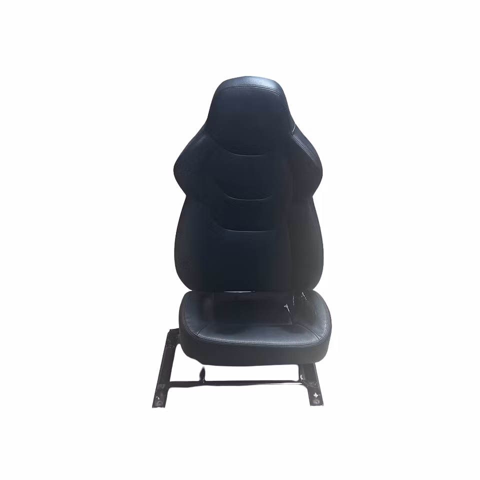 Stol/Seat Right Black with red söm - Aixam m.fl (Used)