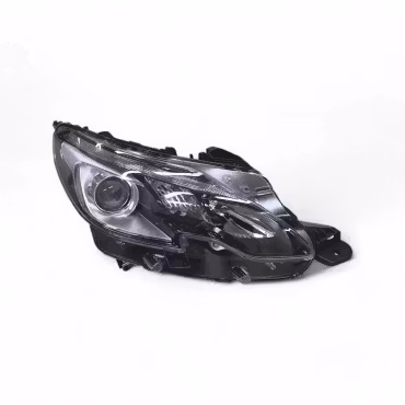 Strålkastare - Ligier JS60 (Höger)