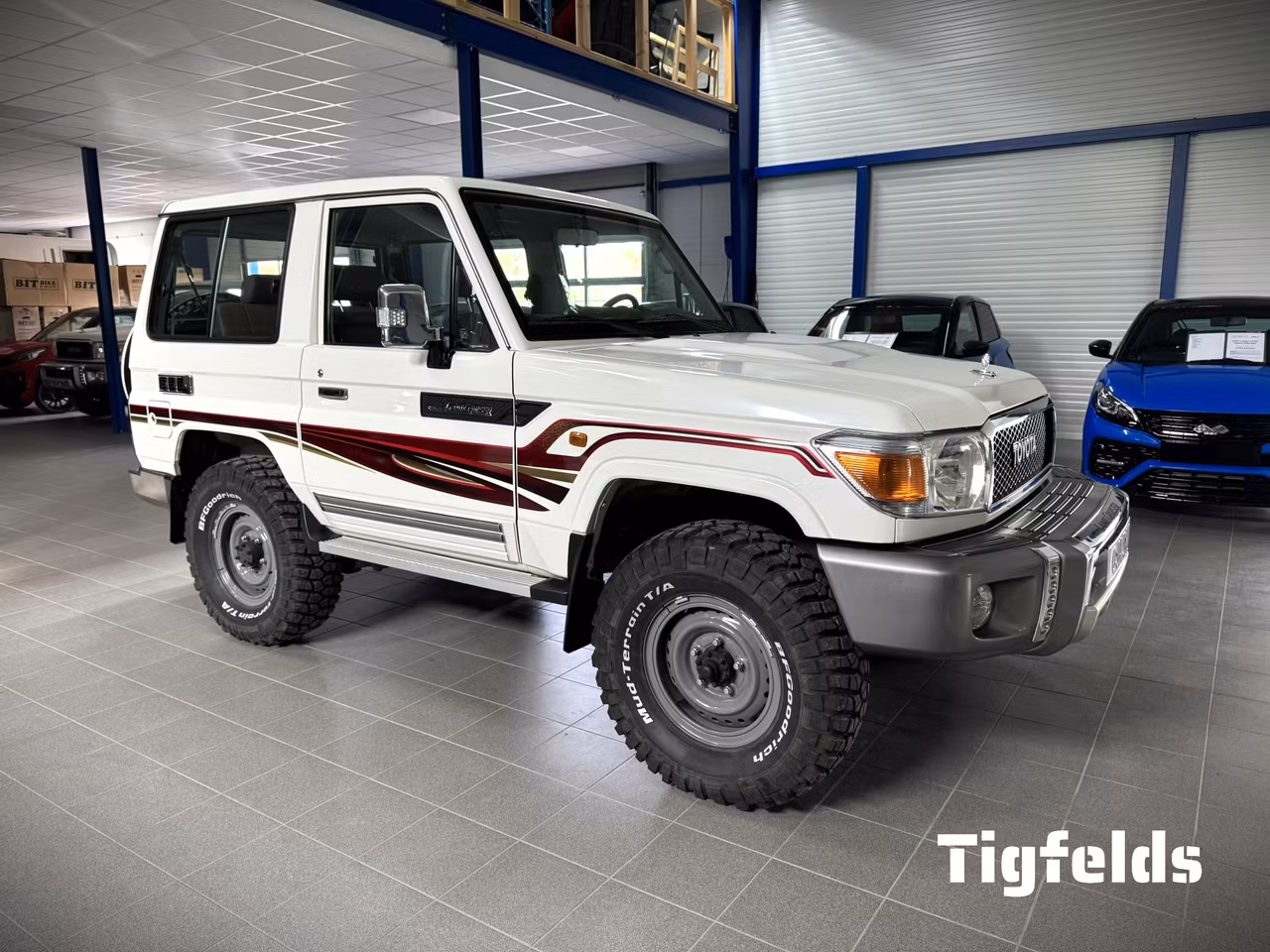 Toyota Land Cruiser GRJ71 4.0 V6