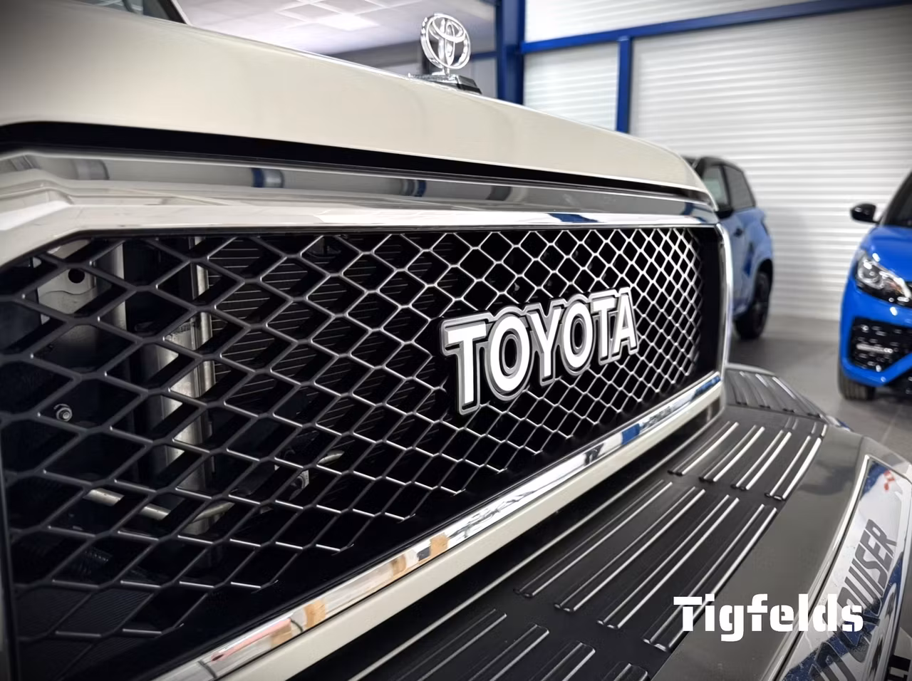 Toyota Land Cruiser GRJ71 4.0 V6