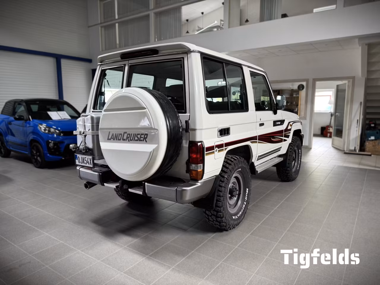 Toyota Land Cruiser GRJ71 4.0 V6