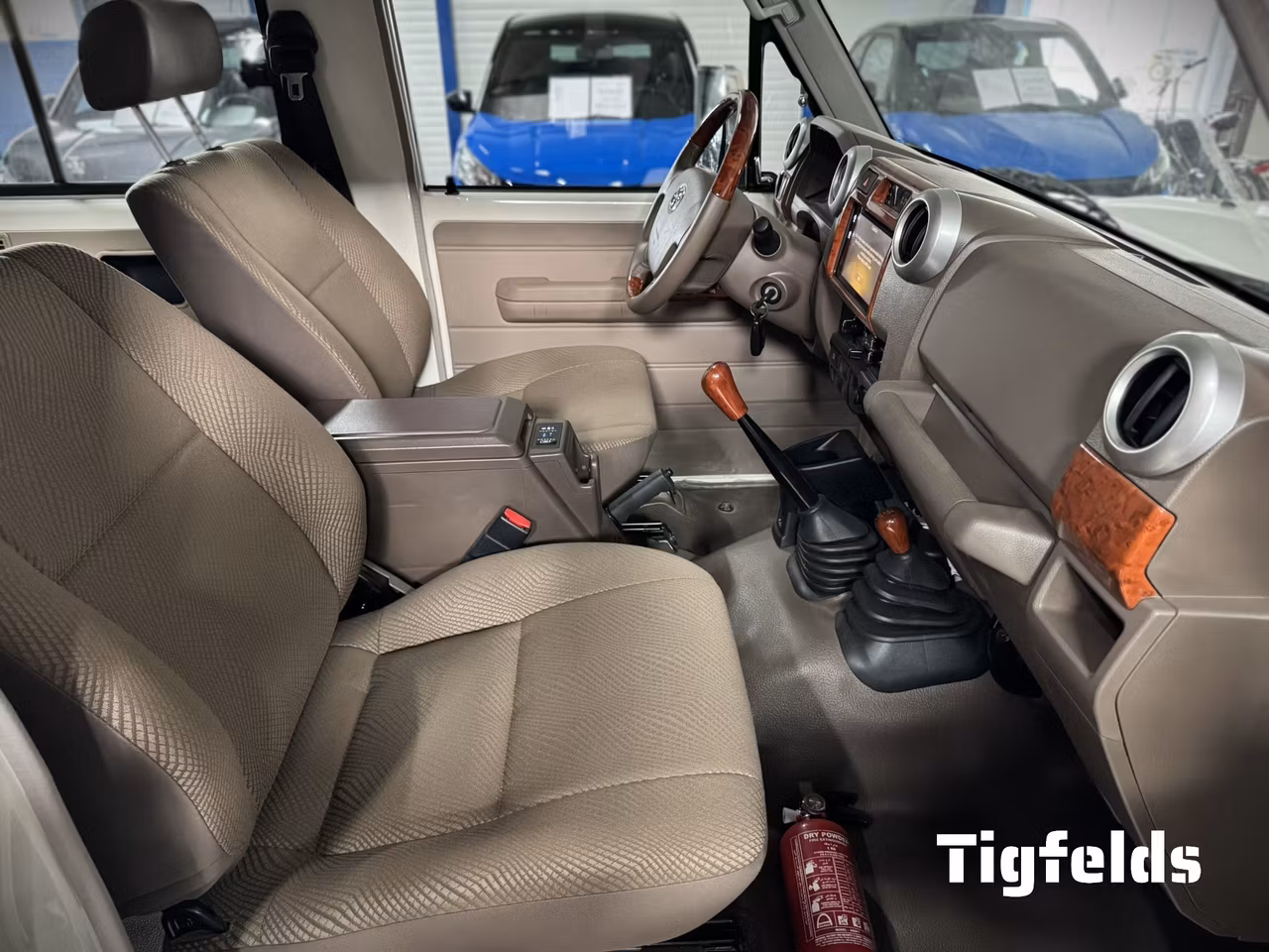 Toyota Land Cruiser GRJ71 4.0 V6