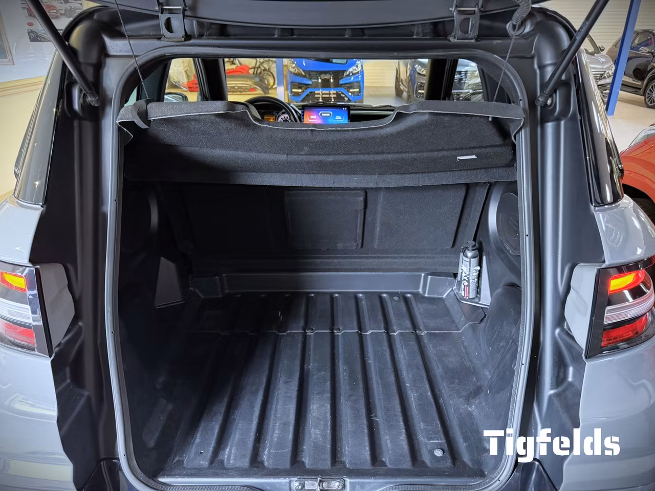 Ligier JS60 Sport Ultimate (Styrservo)