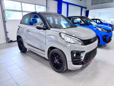 Ligier JS60 Sport Ultimate (AirBag & A/C) | 1 334 kr/mån