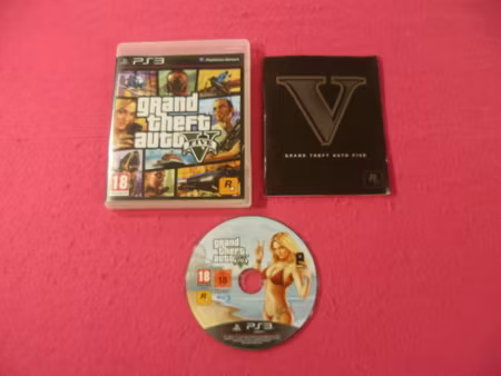 Grand Theft Auto V - PS3 Playatstation 3