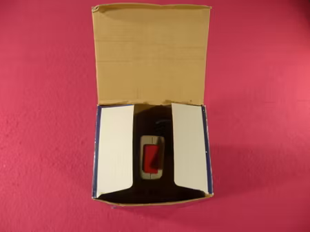 Beeshu Zinger Joystick NES (Med box) - NES Nintendo Entertainment System