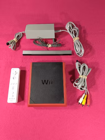 Nintendo Wii Mini Konsol Röd/Svart inkl. 1 st Handkontroll