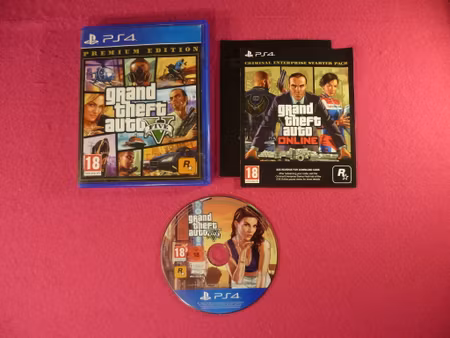 Grand Theft Auto V: Premium Edition - PS4 Playstation 4