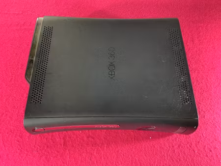 Xbox 360 Elite 120 GB Konsol inkl. Handkontroll