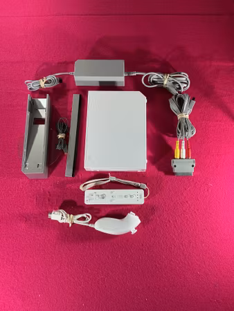 Nintendo Wii Konsol Vit inkl. 1 st Handkontroll (Gamecube-kompatibel)