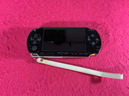 PSP Playstation Portable (1004) Konsol Svart