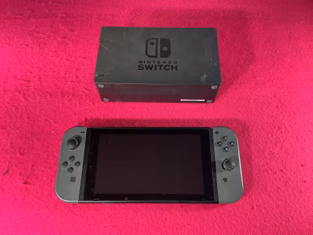 Nintendo Switch Konsol (utan strömadapter)