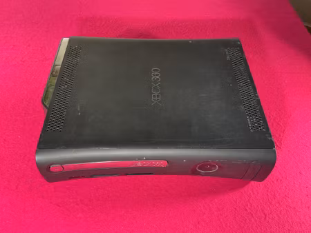 Xbox 360 120 GB Elite (Defekt)