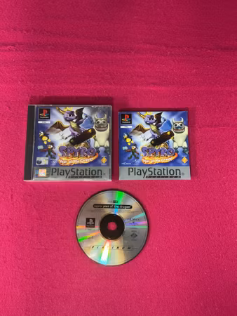 Spyro: Year of the Dragon - PS1 Playstation PAL Nordisk utgåva
