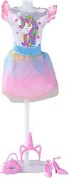 Steffi Love - outfit