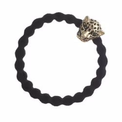 By Eloise Guld Jaguar