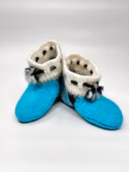 TOVE – Håndlagde tovede ulltøfler (str. 37-40)