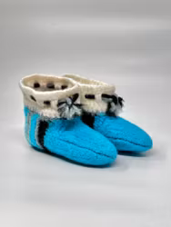 TOVE – Håndlagde tovede ulltøfler (str. 37-40)