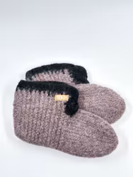 TOVE – Håndlagde tovede ulltøfler (str. 37-40)