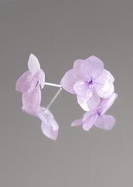 Hortensia Alv Lys Lavendel –  Øresmykker Laget av Ekte Tørkede Hortensiablomster  og Ørestikker belagt med Ekte Sølv