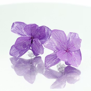 Hortensia Alv Lilla- Øresmykker Laget av Ekte Hortensiablomster