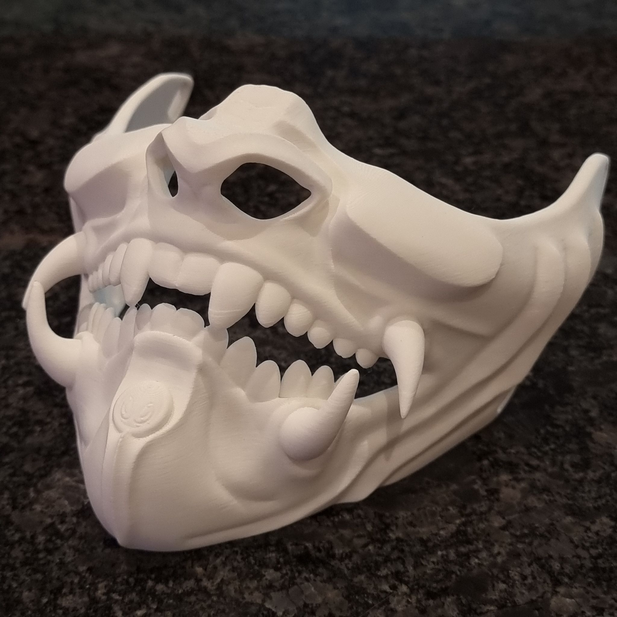 3D-Printed Oni Mask in PLA – Cosplay & Decoration Half Mask in Multiple Colors