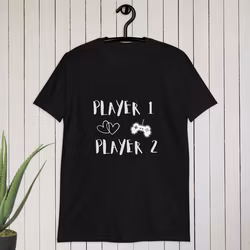 Player 1 ♥ Player 2 T-shirt