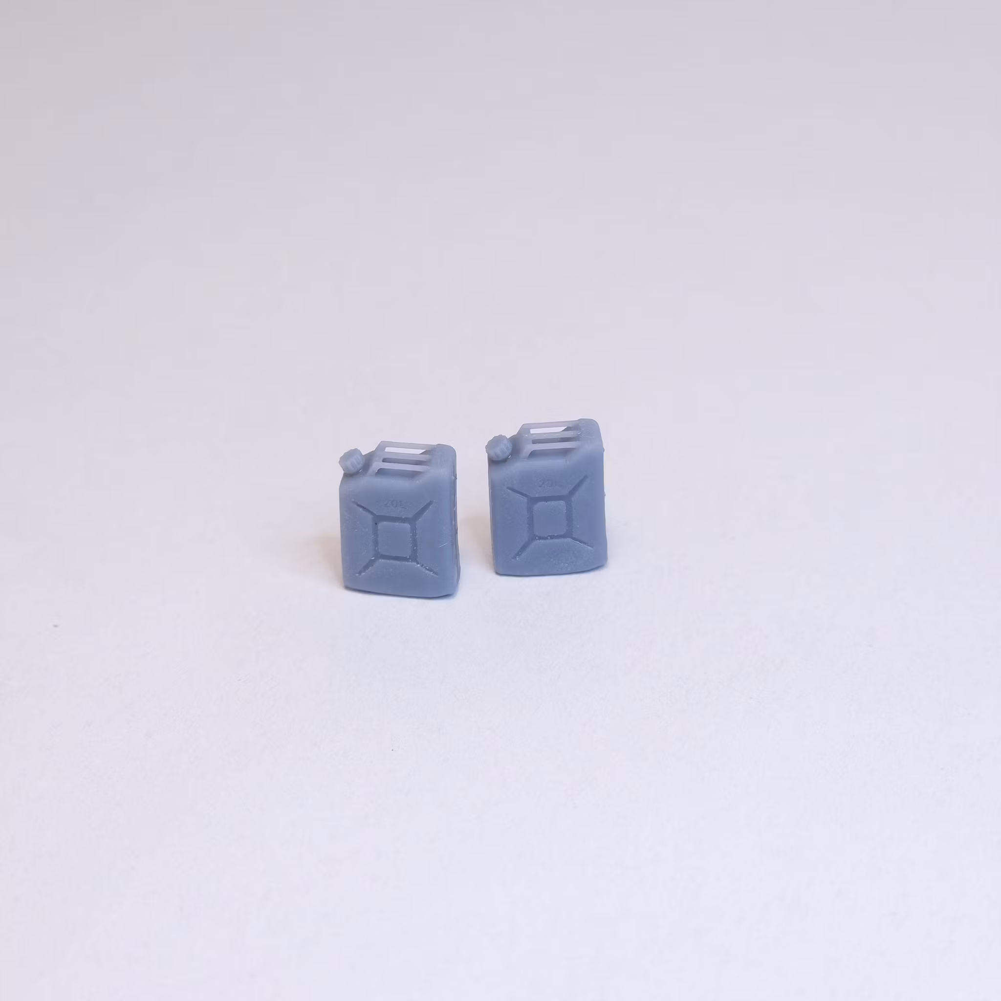 2 st Jerry cans / Bensindunkar per set - flera storlekar