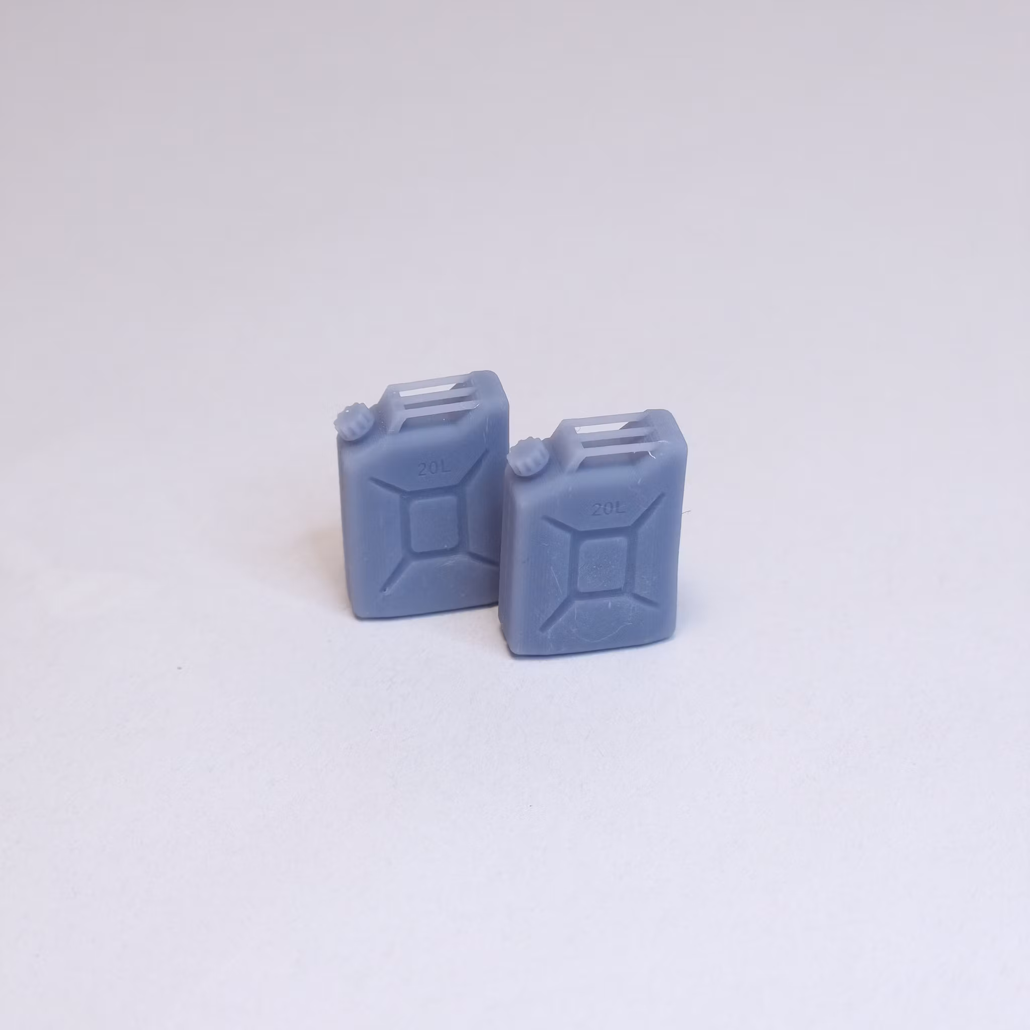 2 st Jerry cans / Bensindunkar per set - flera storlekar