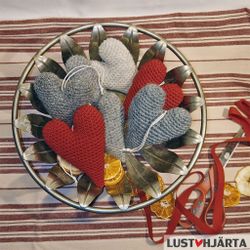ULLHJÄRTA - virkat mörkrött hjärta