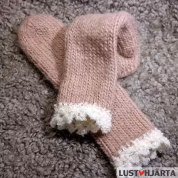 Stickade tumvantar TUULA - 100% ull