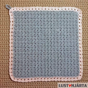 JULTRASAN virkad disktrasa med spetskant - 100% bomull