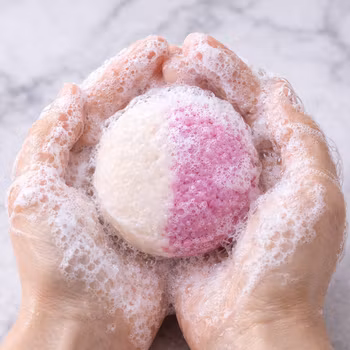 Shampoo Polkagris – Handgjort shampoo med pepparmynta