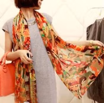 Härliga Mönstrad Chiffong Scarf Sjal
