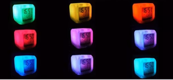 7 Färg Glödande LED Väckarklocka