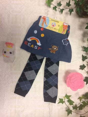 Härlig Flicka Legging med Kjol